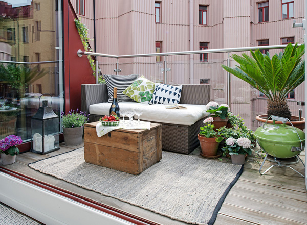 skandinávský styl na balkoně